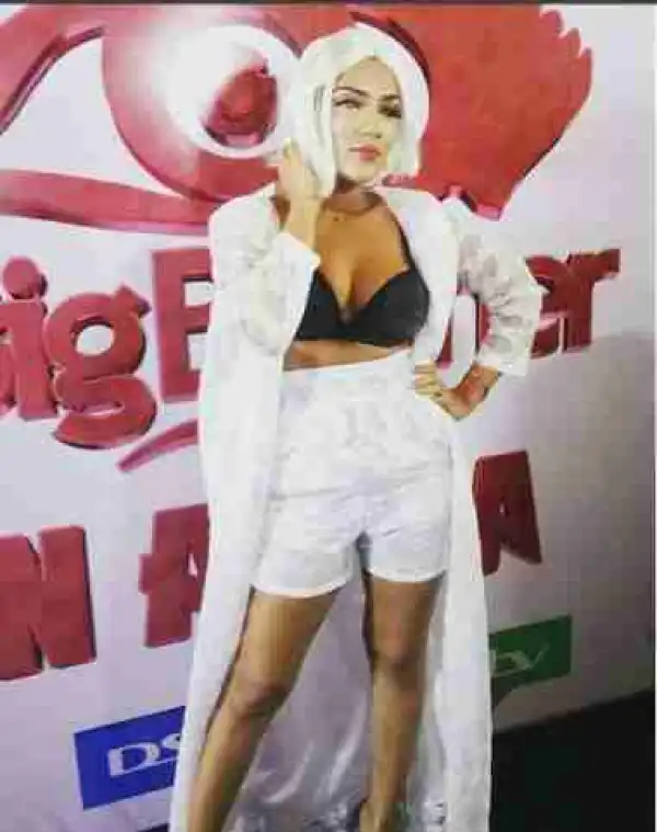 See What Gifty Wore To #BBNaija Season 3 Opening Show (Photo)